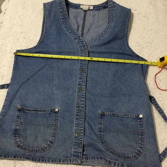 Vintage Denim Cherokee Jean Vest With Pockets and Tie Backs Size Medium - Picture 6 of 9